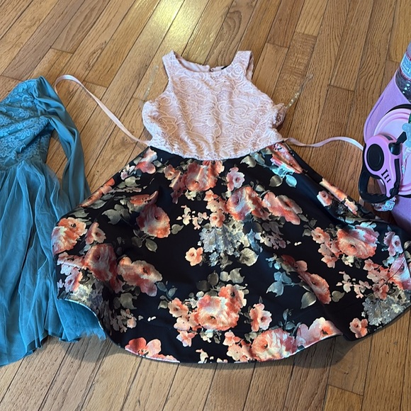 Floral and Teal Dresses Set sz small girls - Picture 2 of 7